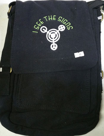 (image for) I See The Signs Tech Bag