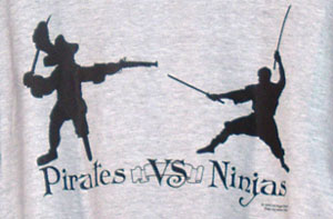 (image for) Pirates VS Ninjas Mano A Mano T-Shirt