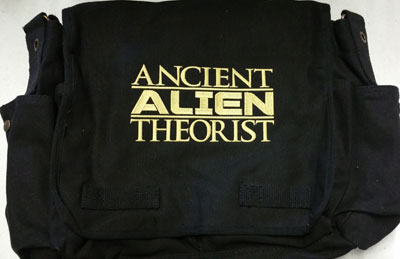 (image for) Ancient Aliens Theorist Messenger Bag - Click Image to Close